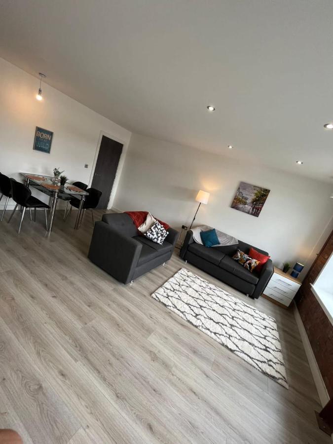 Bliss Apartments - Contractor 314 แบรดฟอร์ด ภายนอก รูปภาพ